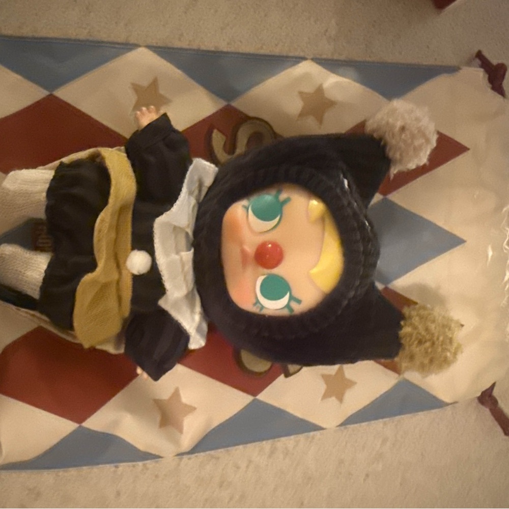 POPMART Authentic Why So Serious series - Baby Molly String Puppet